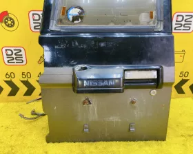 Дверь 5я NISSAN