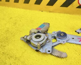 Стеклоподъемник NISSAN