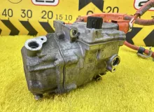 Компрессор кондиционера TOYOTA SIENTA 2016 8837015010 NHP170G 1NZFXE, передний