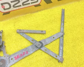 Стеклоподъемник NISSAN