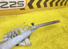 Стеклоподъемник NISSAN SAFARI 1996 8270132J00 VRY60 TD42, задний левый