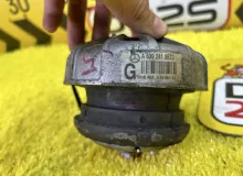 Подушка двигателя Mercedes-Benz V-CLASS 2008 A6392410513 W639 M272E35/272.978/272978, передняя левая