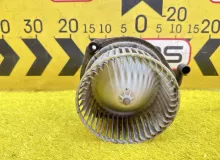 Мотор печки NISSAN SAFARI 1996 2722001J05 VRY60 TD42, передний