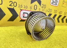 Мотор печки NISSAN SAFARI 1996 2722001J05 VRY60 TD42, передний