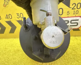 Главный тормозной цилиндр Nissan