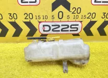 Бачок расширительный NISSAN SAFARI 1996 2171001J00 VRY60 TD42, передний