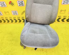 Сидение NISSAN