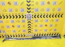 Накладка на порог TOYOTA ESQUIRE 2015 7586028040 ZWR80G 2ZRFXE, передняя левая