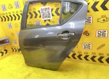 Дверь боковая TOYOTA AQUA 2012 6700452470 NHP10 1NZFXE, задняя левая
