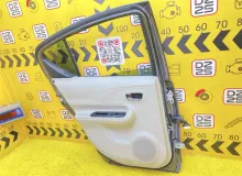 Дверь боковая TOYOTA AQUA 2012 6700452470 NHP10 1NZFXE, задняя левая