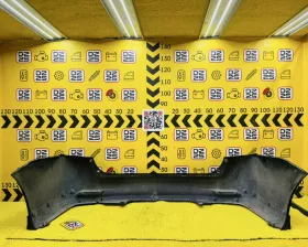 Бампер Toyota