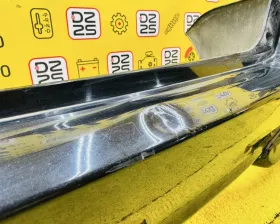 Бампер Toyota