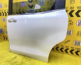 Дверь боковая Toyota