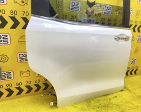 Дверь боковая Toyota