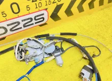 Замок двери TOYOTA HIACE 2007 6914026010 KDH205V 2KDFTV, задний левый