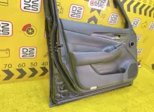 Дверь боковая TOYOTA CROWN 2014 6700230A60 AWS210 2ARFSE, передняя левая