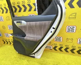 Дверь боковая Toyota