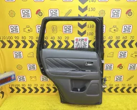Дверь боковая Mitsubishi
