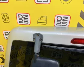 Дверь 5я Toyota