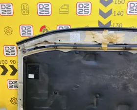 Капот Toyota