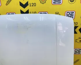 Капот Toyota