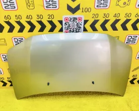 Капот Toyota