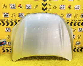 Капот Toyota