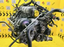Двигатель TOYOTA LAND CRUISER 2003 1900050650 UZJ100W 2UZFE, передний