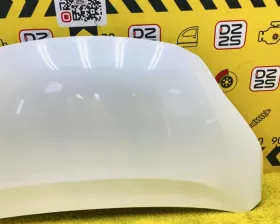 Капот Nissan