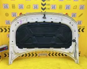 Капот Land Rover