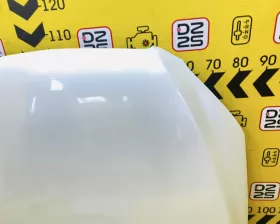 Капот Toyota