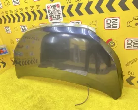Капот Toyota