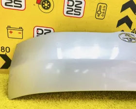Капот Toyota