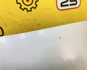 Капот Toyota