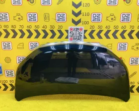 Капот Toyota