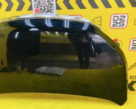 Капот Toyota