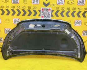 Капот Toyota