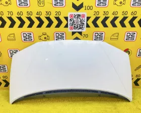 Капот Mitsubishi