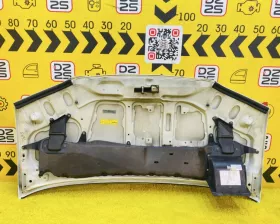 Капот Mitsubishi