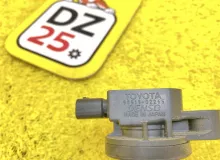 Катушка зажигания TOYOTA COROLLA FIELDER 2015 9091902265 NKE165G 1NZFXE, передняя