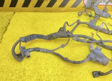 Коса двс TOYOTA VOXY 2014 8212128B50 ZWR80G 2ZRFXE, передняя