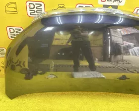 Капот Toyota