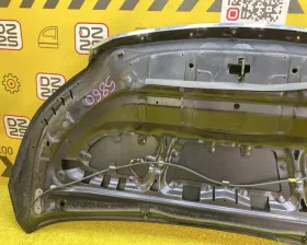Капот Toyota