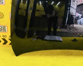 Капот Mazda