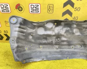 Подкрылок Toyota