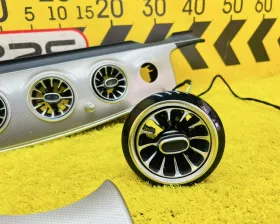 Дуйка Mercedes-Benz