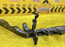 Жесткость бампера TOYOTA HARRIER 2015 5202948010 ZSU60W 3ZRFAE, передний