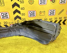 Подкрылок Toyota
