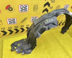 Подкрылок Toyota