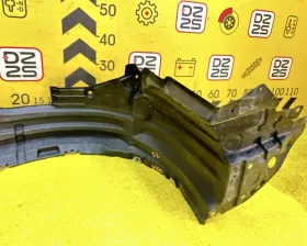 Подкрылок Toyota